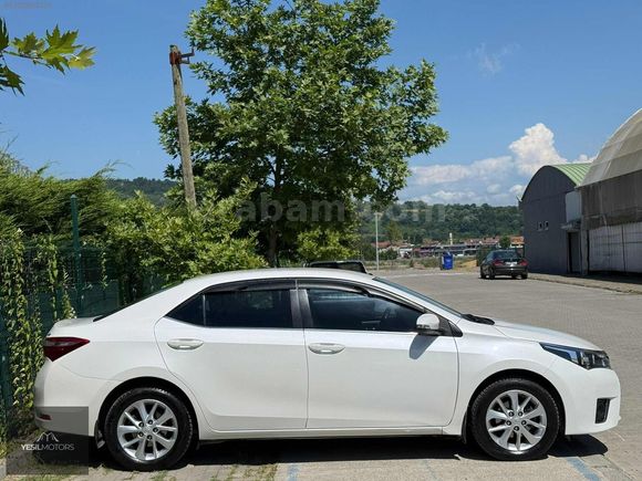 YEŞİLMOTORSDAN ADVANCE COROLLA