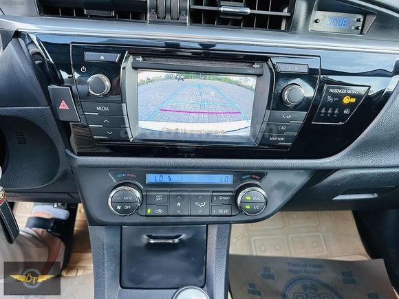 İLK SAHİBİNDEN SERVİS BAKIMLI COROLLA 1.6