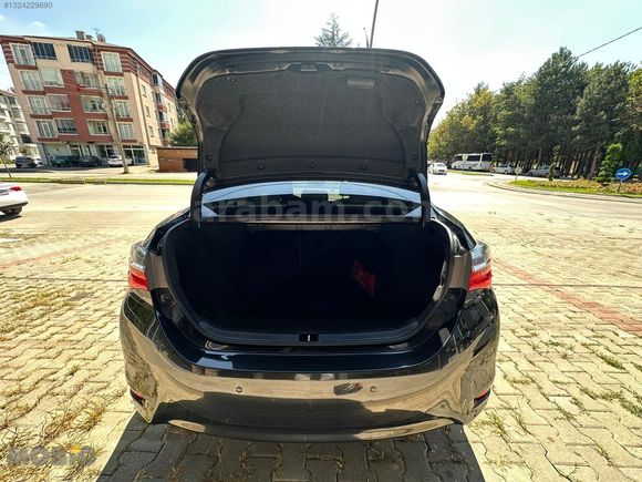MOBİO'DAN 2017 MODEL COROLLA 145BİN KMDE BOYA DEĞİŞEN YOK