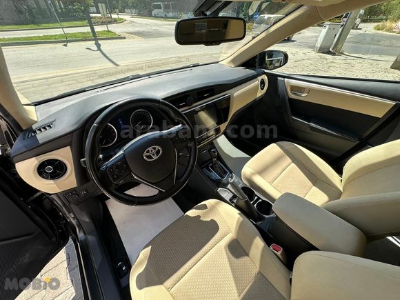MOBİO'DAN 2017 MODEL COROLLA 145BİN KMDE BOYA DEĞİŞEN YOK