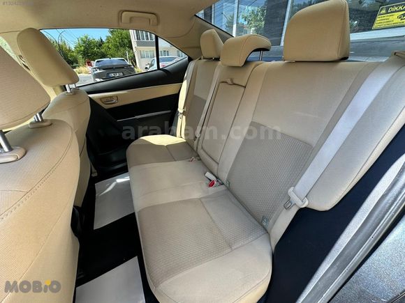 MOBİO'DAN 2017 MODEL COROLLA 145BİN KMDE BOYA DEĞİŞEN YOK