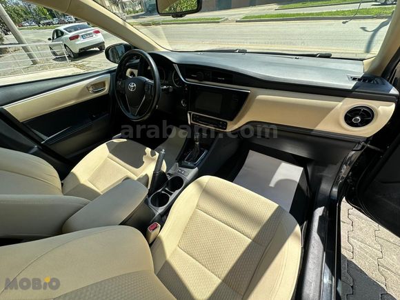 MOBİO'DAN 2017 MODEL COROLLA 145BİN KMDE BOYA DEĞİŞEN YOK