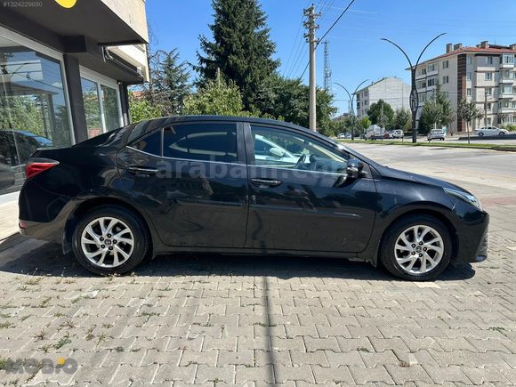MOBİO'DAN 2017 MODEL COROLLA 145BİN KMDE BOYA DEĞİŞEN YOK
