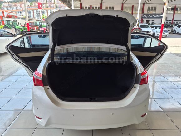 GÜLDALI'DAN 2015MODEL 112000KM'DE HATASIZ 1.6 OTOMATİK COROLLA