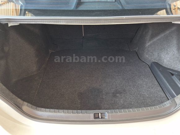 GÜLDALI'DAN 2015MODEL 112000KM'DE HATASIZ 1.6 OTOMATİK COROLLA