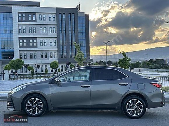 EMİR AUTO 2017 COROLLA 1,6 ADVANCE MAKYAJLI KASA OTOMATİK
