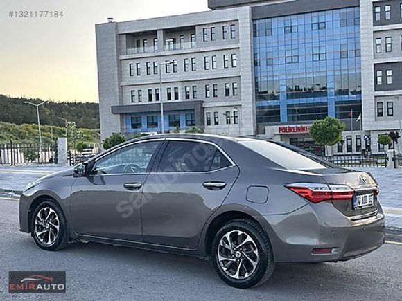 EMİR AUTO 2017 COROLLA 1,6 ADVANCE MAKYAJLI KASA OTOMATİK