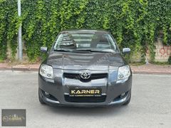 KARNER'DEN DEĞİŞENSİZ TOYOTA AURİS 1.6 OTOMATİK
