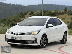 BOYASIZ 2018 model 122 bin km TOYOTA COROLLA ADVANCE OTOMATİK