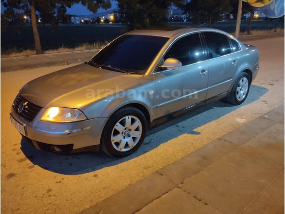 Sahibinden Volkswagen Passat 1.9 TDi haylayn 2 çift kırmızı 2004 Model  474 km Gri