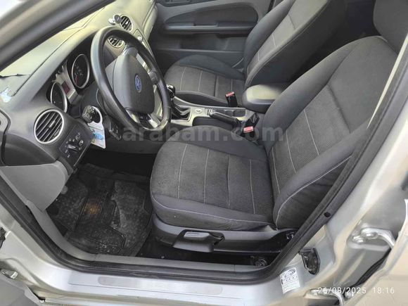 Sahibinden Ford Focus 1.6 TDCi Titanium 2011 Model 