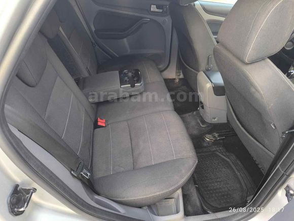 Sahibinden Ford Focus 1.6 TDCi Titanium 2011 Model 