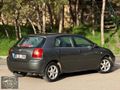 CLASS 71'DEN 2004 OTOMATİK VİTES COROLLA EMSALSİZ TEMİZLİKTE...