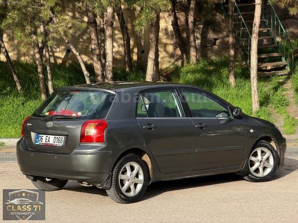 CLASS 71'DEN 2004 OTOMATİK VİTES COROLLA EMSALSİZ TEMİZLİKTE...