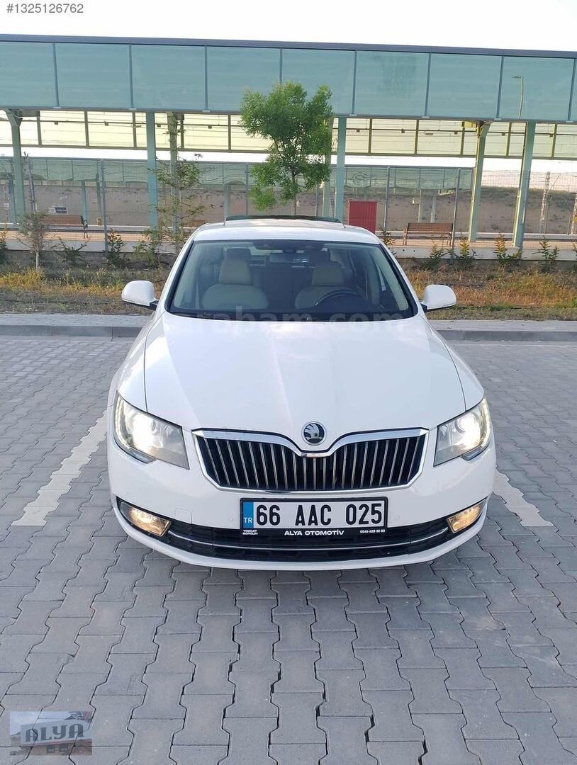 Galeriden Skoda SuperB 1.6 TDI Elegance 2013 Model Yozgat 215.000 km Beyaz 2