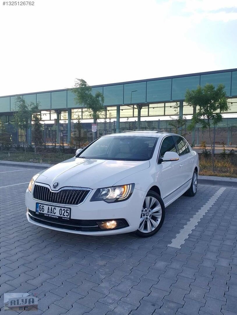 Galeriden Skoda SuperB 1.6 TDI Elegance 2013 Model Yozgat 215.000 km Beyaz 4