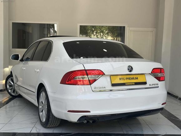 2014 SUPERB ELEGANCE DEĞİŞENSİZ 1.6TDI DSG SUNROOF