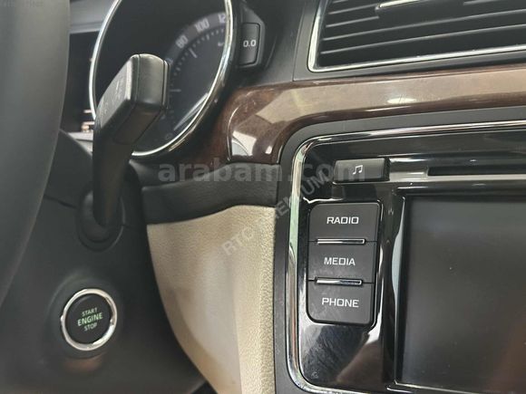 2014 SUPERB ELEGANCE DEĞİŞENSİZ 1.6TDI DSG SUNROOF