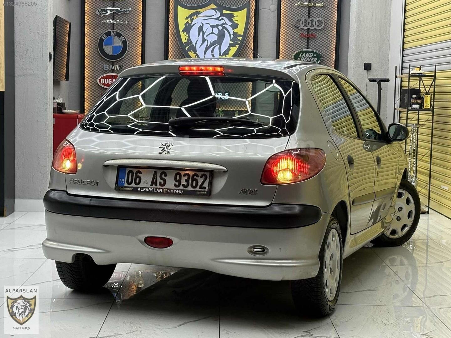 Galeriden Peugeot 206 1.4 X-Design 2005 Model İstanbul 71.500 km Gri 6