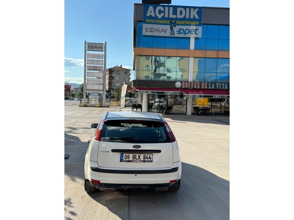 Sahibinden Ford Focus 1.6 Trend 2006 Model