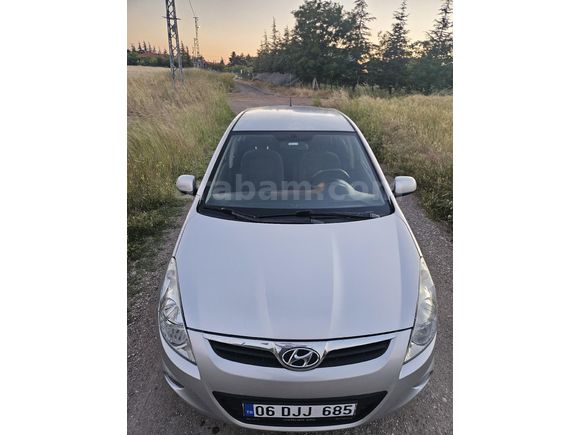 Sahibinden Hyundai i20 1.4 CRDi Style 2009 Model
