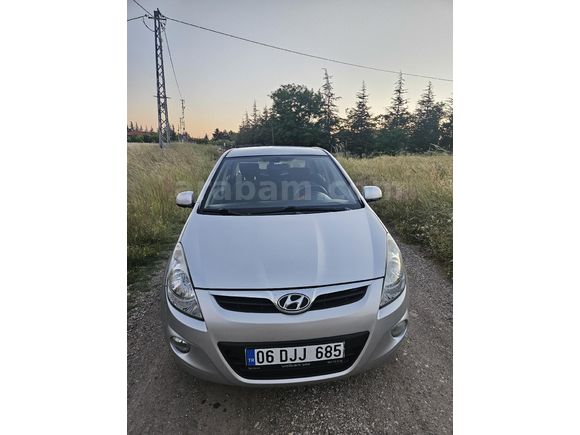 Sahibinden Hyundai i20 1.4 CRDi Style 2009 Model