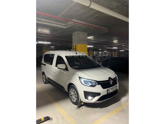 Sahibinden Renault Express 1.5 BlueDCI Joy 2022 Model 