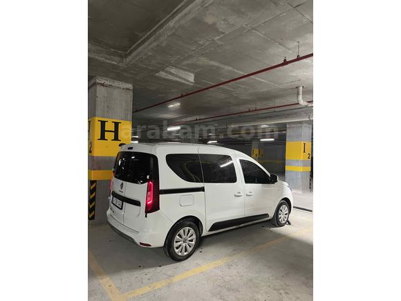 Sahibinden Renault Express 1.5 BlueDCI Joy 2022 Model 