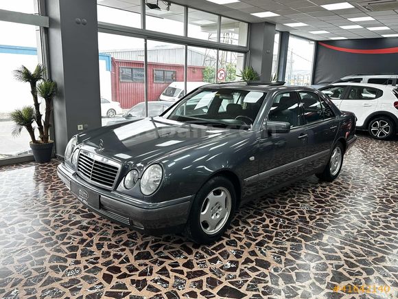 MAKER OTO'DAN 1998 MODEL MERCEDES-BENZ E220CDI ELEGANCE OTOMATİK