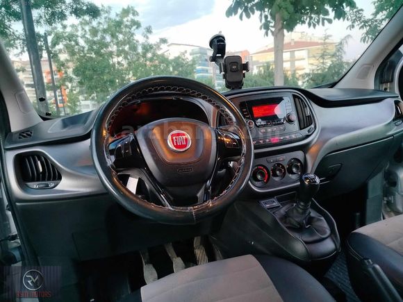 2015 DOBLO COMBİ 1.3 MULTİJET SAFELİNE ORJİNAL