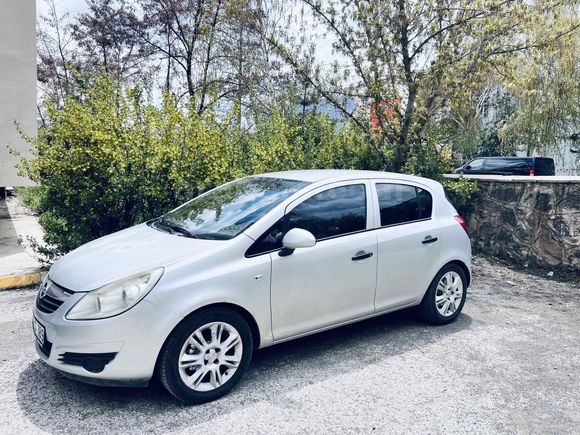 Sahibinden Opel Corsa 1.2 Twinport Essentia 2010 Model 