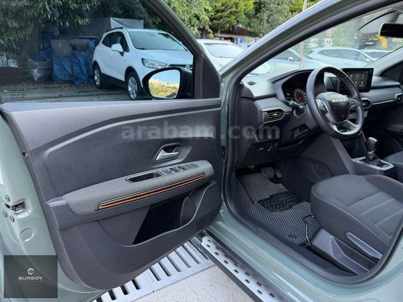 2022 SANDERO STEPWAY 1.0 TCE EXPRESSİON HATASIZ BOYASIZ 61.000KM