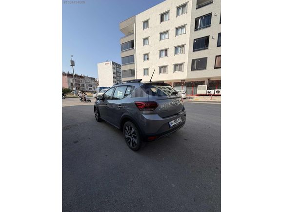 AUTO CMR'DEN 2025 SANDERO OTOMATİK HASAR KAYITSIZ!!! K.K. TKST