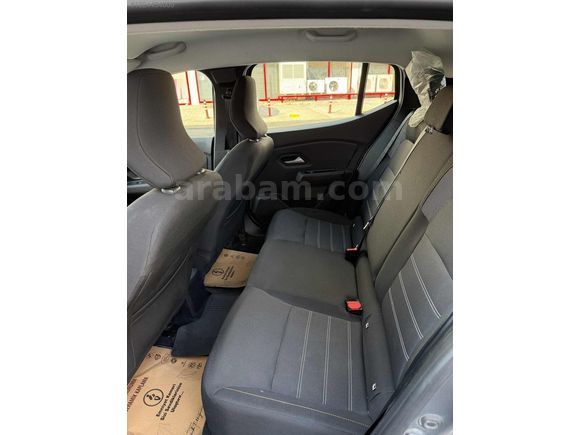 AUTO CMR'DEN 2025 SANDERO OTOMATİK HASAR KAYITSIZ!!! K.K. TKST