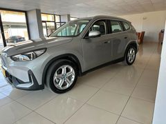 İLKAY'DAN %20 FATURALI 2025 BMW İX1 SPORTLİNE 19,000 KM'DE