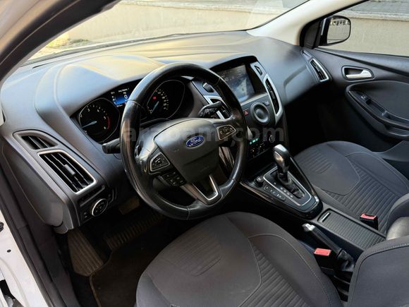 Galeriden Ford Focus 1.5 TDCi Titanium 2016 Model İstanbul