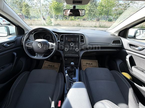 Sahibinden Renault Megane 1.3 TCe Joy 2019 Model Bingöl