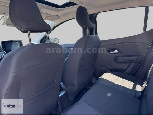 ÇETAŞ SULTANGAZİ'DEN 2024 SANDERO STEPWAY EXPRESSION SUNROOF+PPF