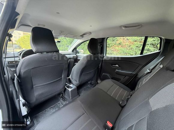 GÖREN OTOMOTİV 2025 DACIA SANDERO STEPWAY 1.0TCe HATASIZ
