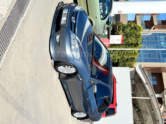 Sahibinden Honda Civic 1.6i VTEC ES 2005 Model 