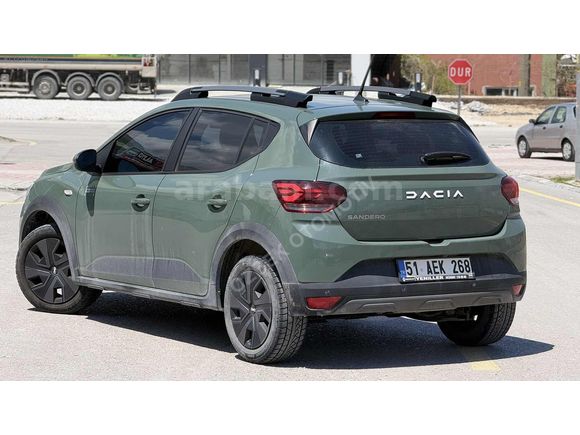 2025 MODEL DACİA SANDERO STEPWAY BOYASIZ OTOMATİK 20.ooo KM'DE