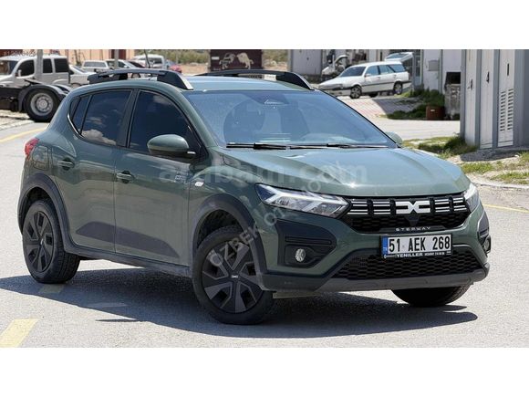 2025 MODEL DACİA SANDERO STEPWAY BOYASIZ OTOMATİK 20.ooo KM'DE