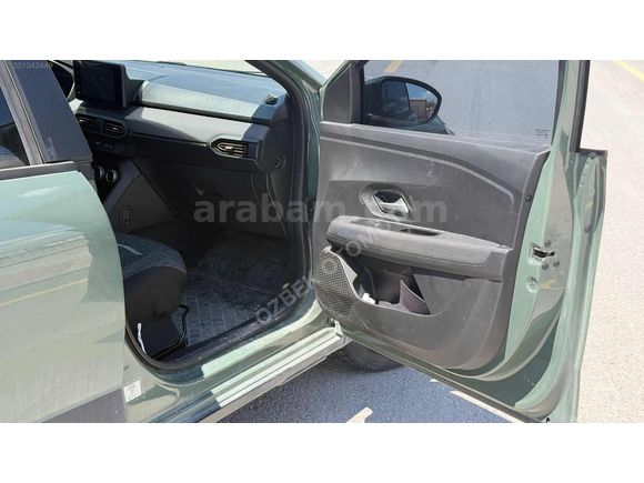 2025 MODEL DACİA SANDERO STEPWAY BOYASIZ OTOMATİK 20.ooo KM'DE