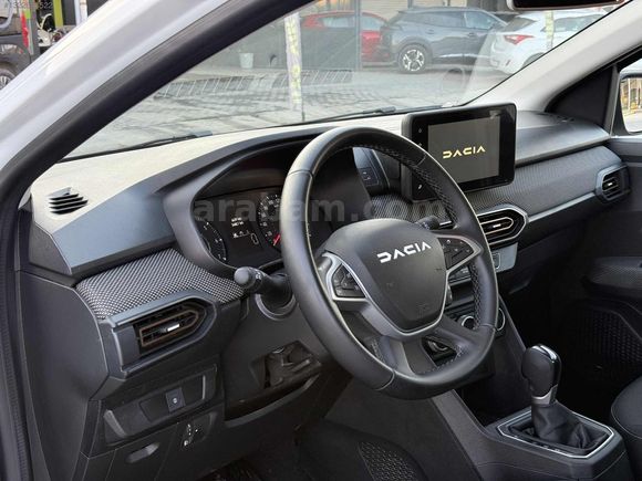 2025 Sandero Stepway 1.0 Tce Expression Hatasız Boyasız 6 Bin Km