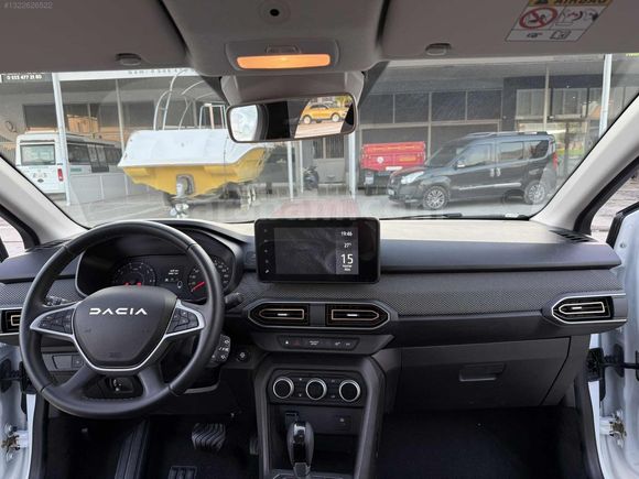 2025 Sandero Stepway 1.0 Tce Expression Hatasız Boyasız 6 Bin Km