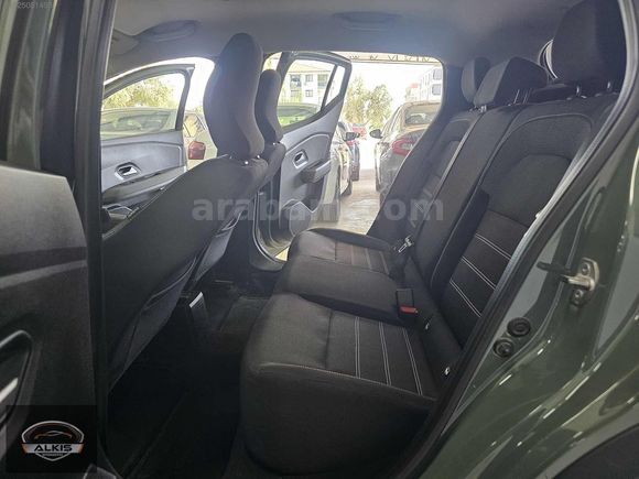 2025 DACİA SANDERO STEPWAY 1.0 Tce Expression 11 BİN KMBOYASIZ