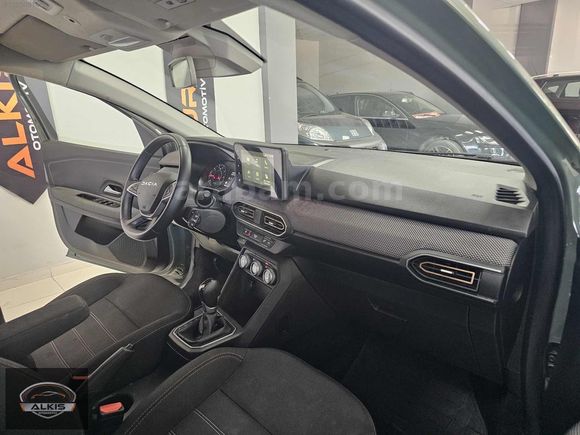 2025 DACİA SANDERO STEPWAY 1.0 Tce Expression 11 BİN KMBOYASIZ