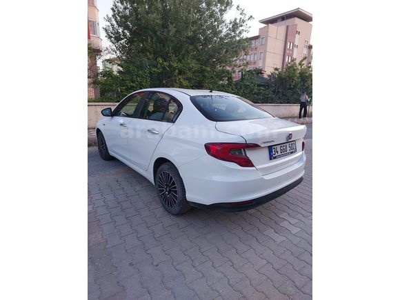 Bir parça Boyalı 83 Binde Fiat Egea 1.3 Multijet Easy Plus 2022 Model 