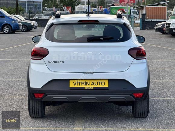 VİTRİN'DEN HATASIZ BOYASIZ 2025 1.0 TCE EXPRESSİON 22.000 KM DE