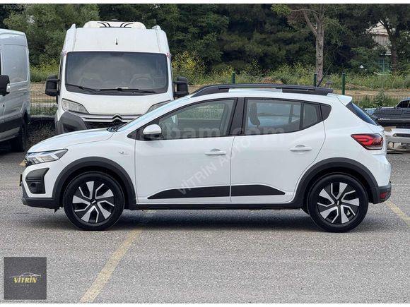 VİTRİN'DEN HATASIZ BOYASIZ 2025 1.0 TCE EXPRESSİON 22.000 KM DE